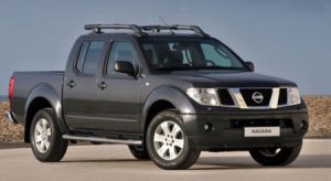 NISSAN NAVARA 2,5 dCi